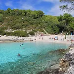 547a * Zavalatica